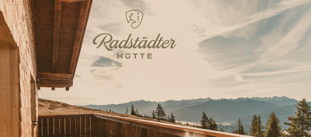 Radstaedter Huette Im Winter Nicht Mit Dem Auto Erreichbar Wunderschoene Alleinlage Schwemmberg Luaran gambar